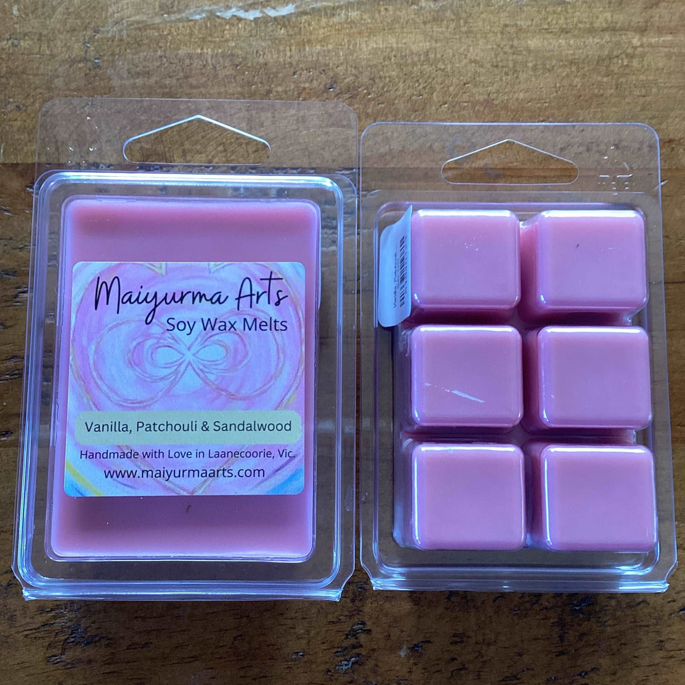 Vanilla, Patchouli & Sandalwood Soy Wax Melts Clam Shell